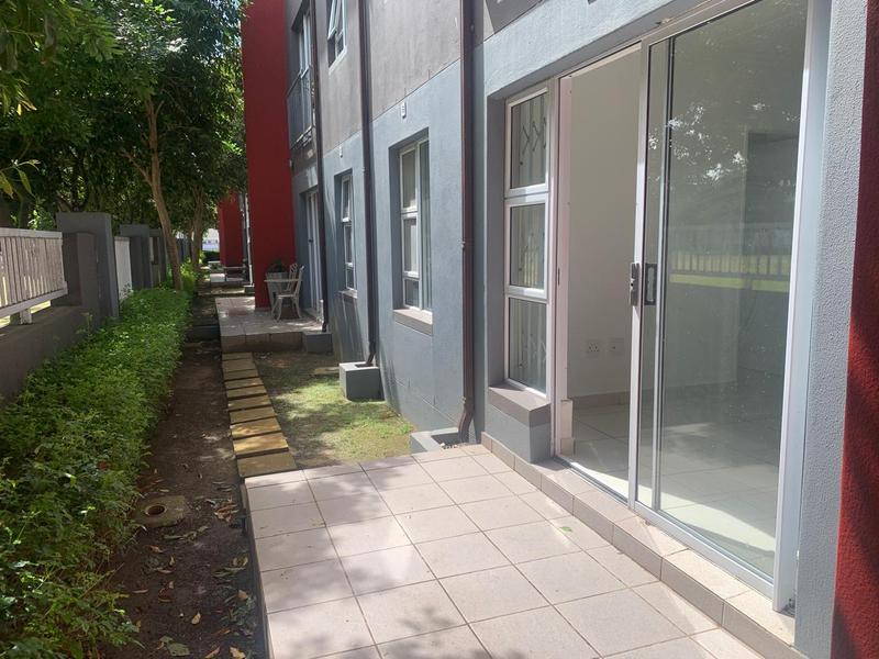 2 Bedroom Property for Sale in Buhrein Western Cape